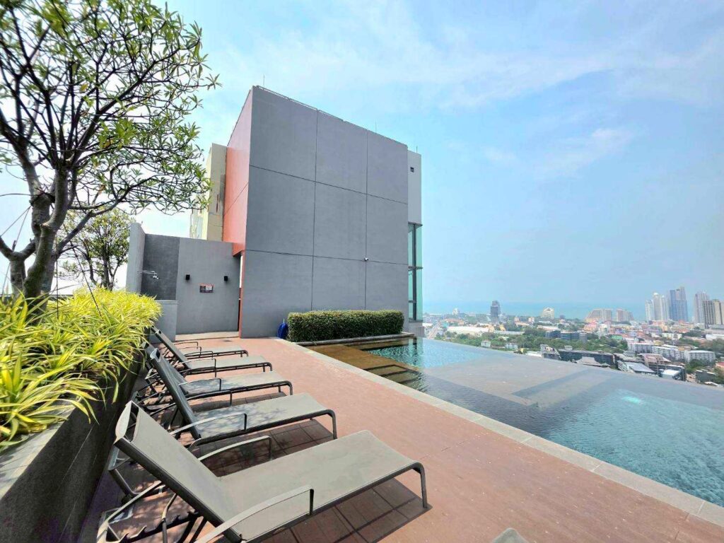 Pattaya beachfront condo the Ultimate Coastal Living Experience